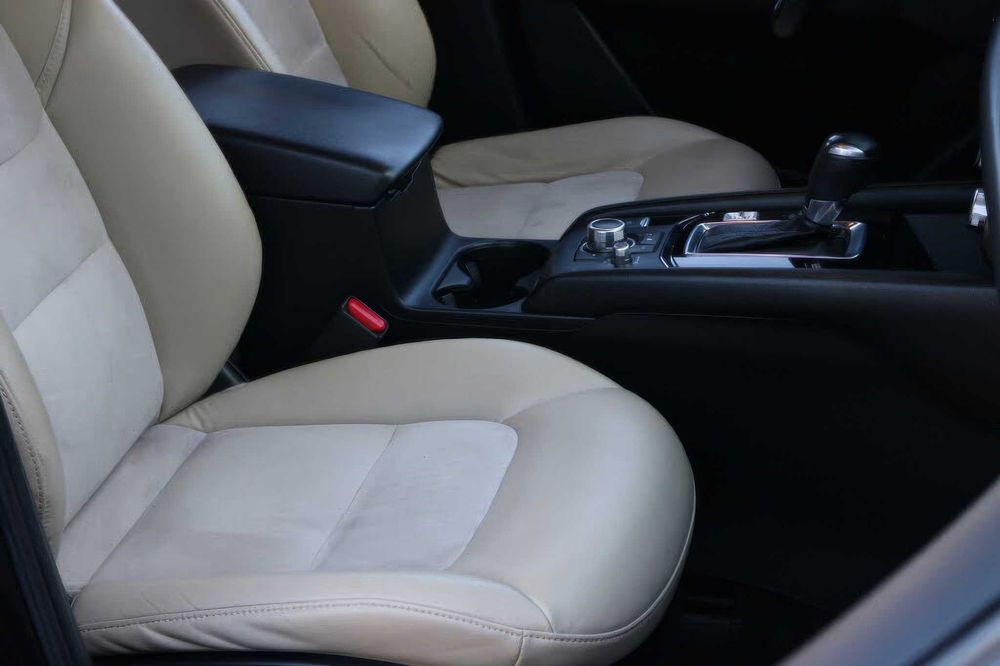 Mazda CX-5 Touring      2017