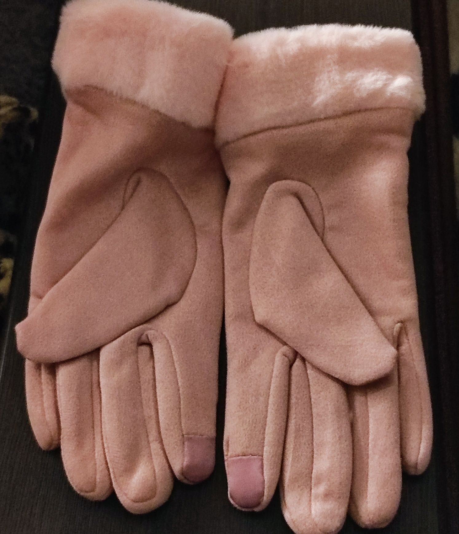 Абсолютно новые утеплённые женские зимние перчатки