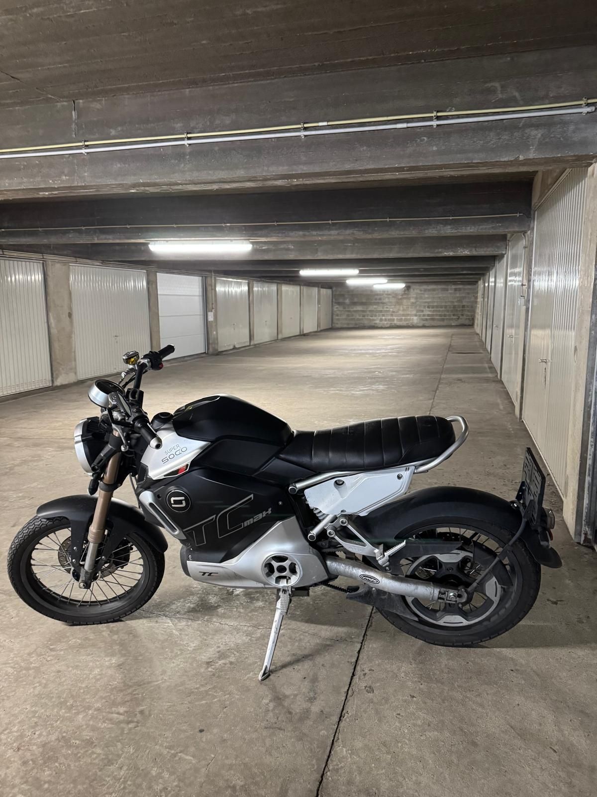 Motocykl 100% Elektryczny Super Soco TC MAX kategoria B , jak 125cc