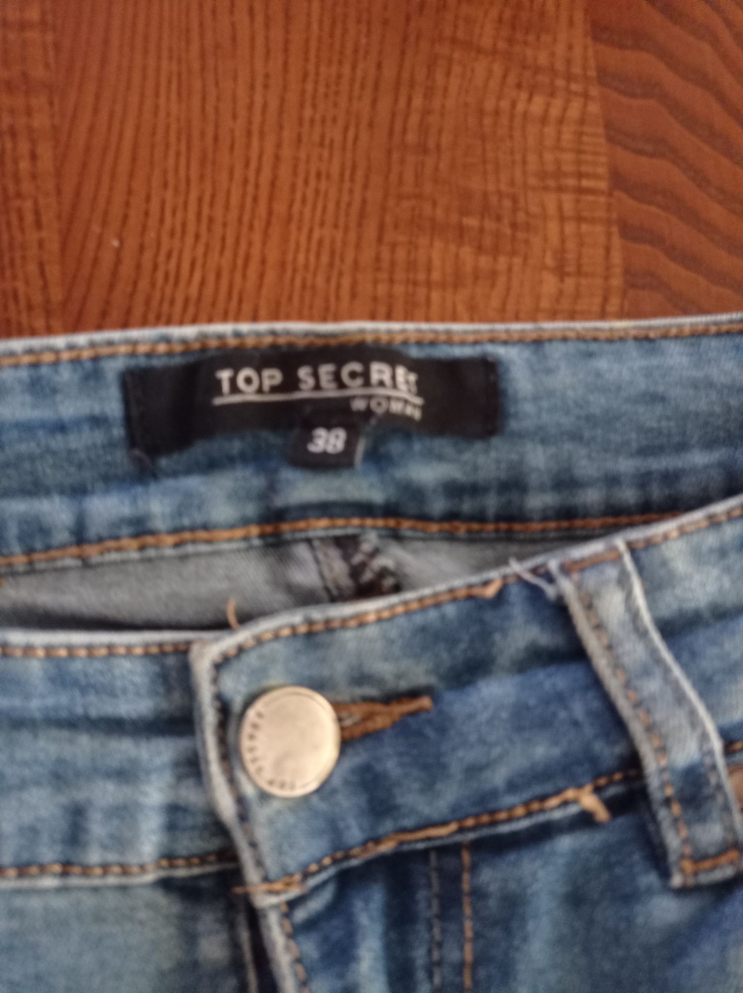 Spodnie jeansowe rozmiar 38 Top Secret