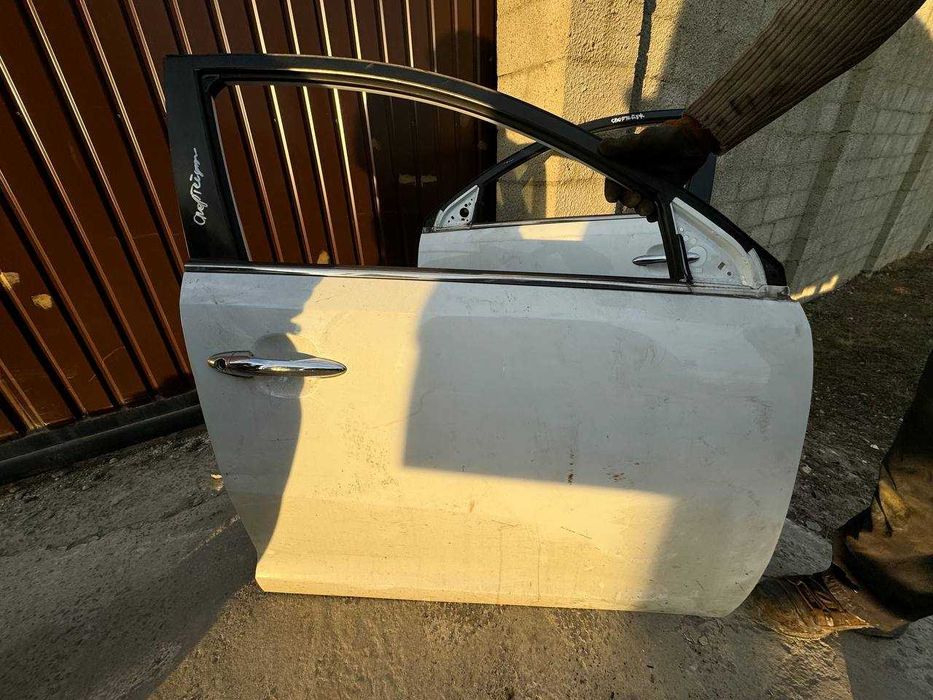 Двері до Kia Sportage 3 (ціна за шт.)