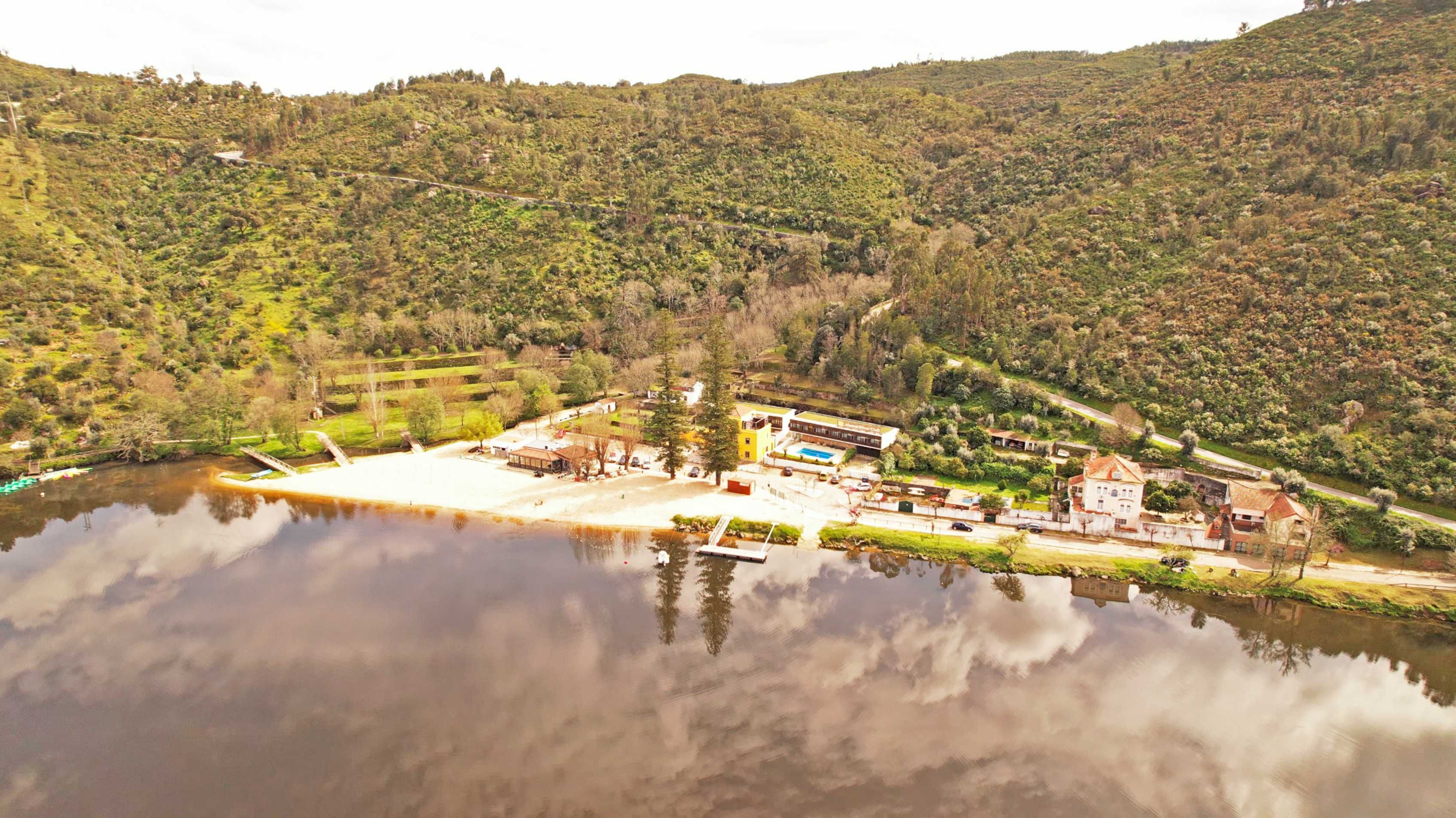 Terreno na margem do Tejo 10.000m2