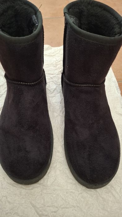 Botas pretas, N° 37  muito quentinhas