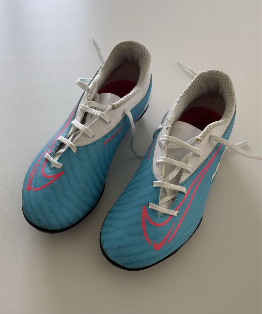 Chuteiras Nike phantom GX T35 (como novas)