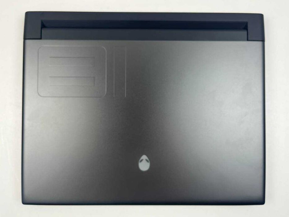Ноутбук Dell Alienware M18 R1 480Гц Ryzen 9 7845X 64GB RTX4080 1TB M.2