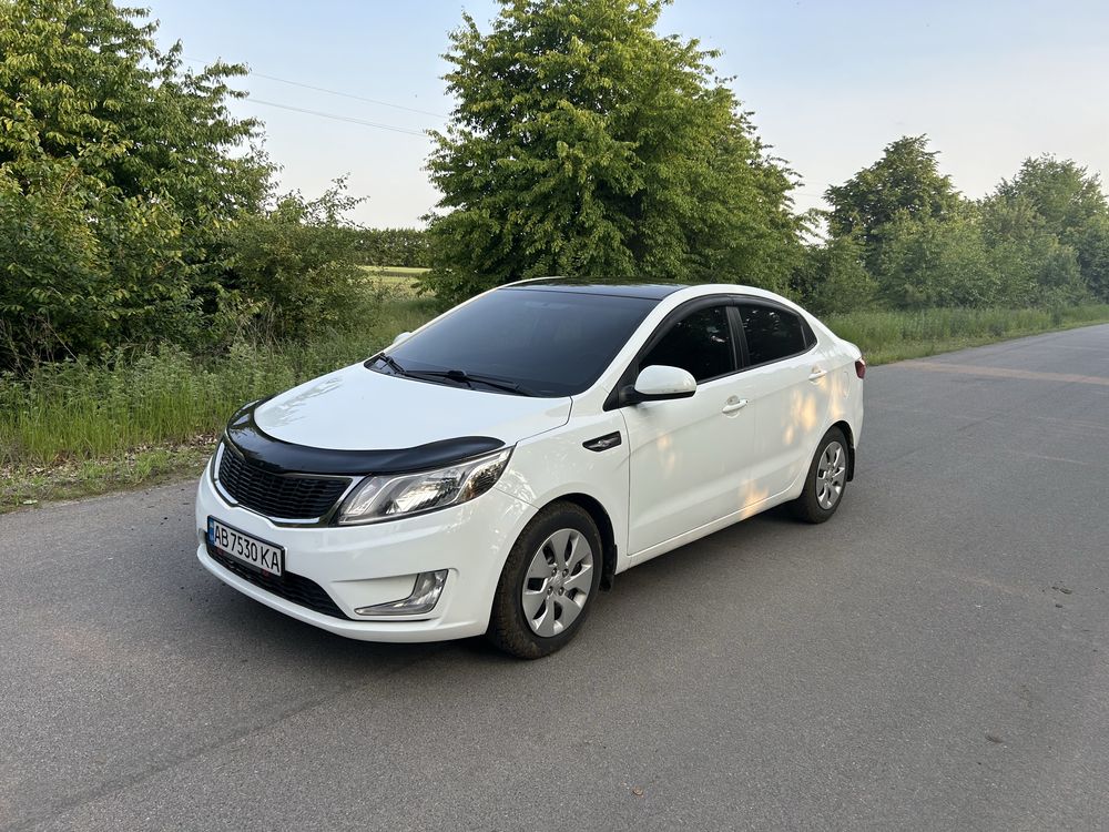 Продам гарну машинку в збереженому стані