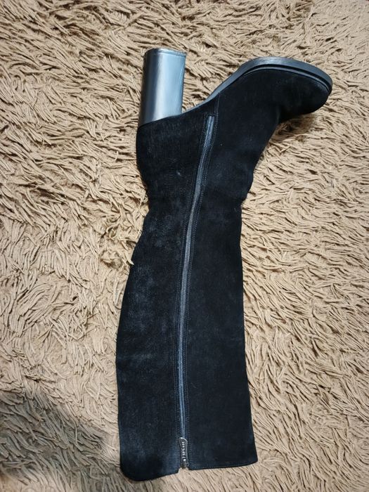 Зимові замшеві чоботи