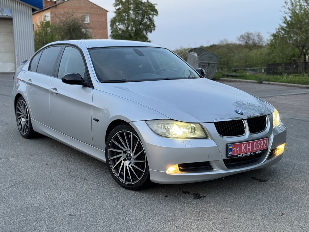 Продам BMW 3 series E90