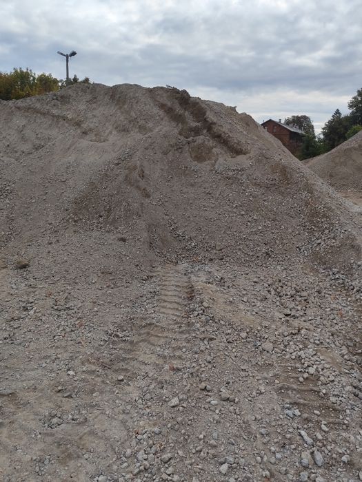 Piasek 02 Beton Żwir Ziemia