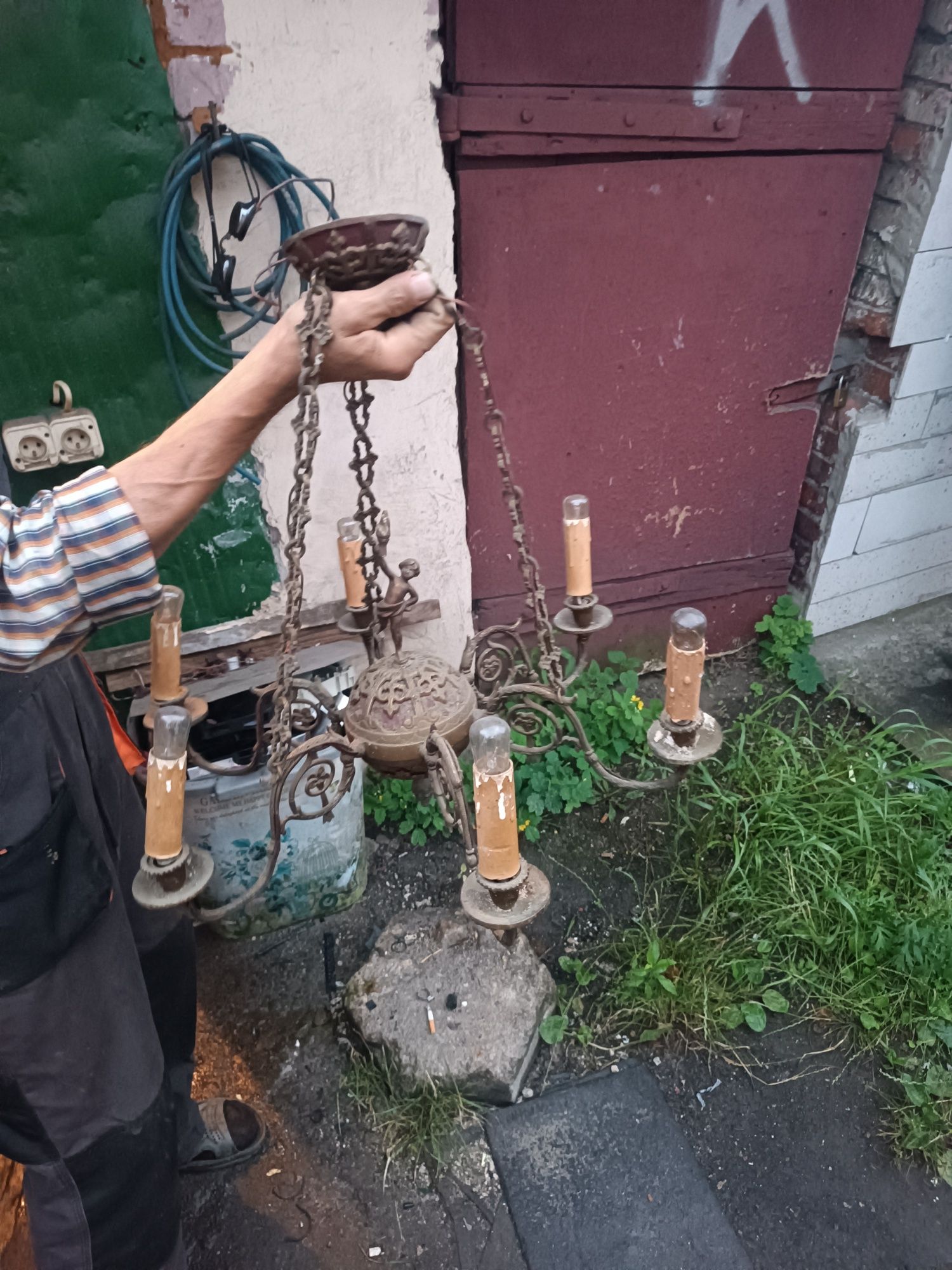 Żyrandol bardzo stary antyk mosiądz żyrandol z mosiądzu