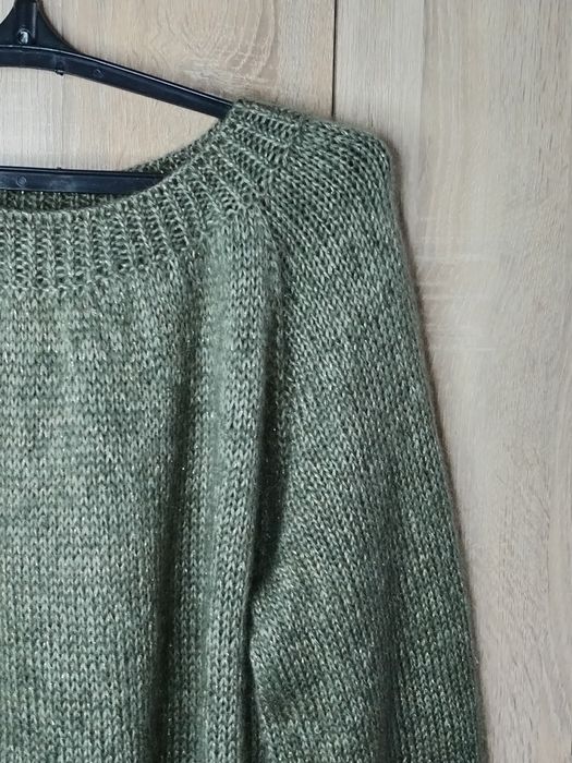 Вязаний жіночий Светр оверсайз