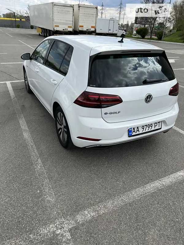 Volkswagen e-Golf 2018