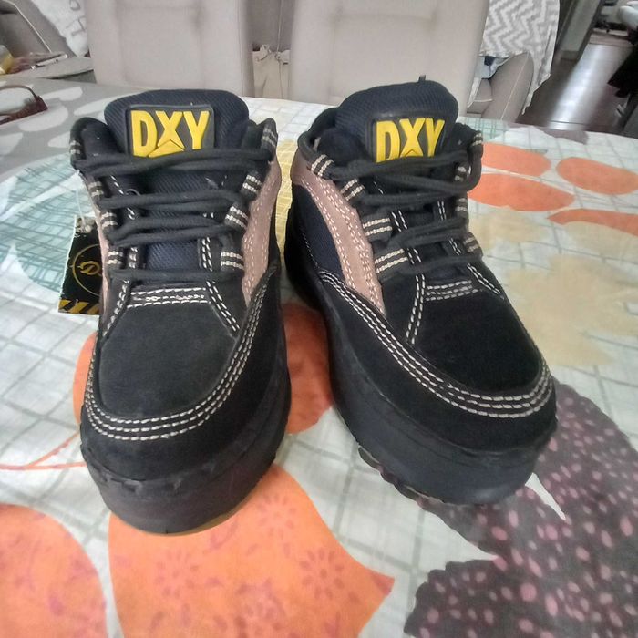 Buty chłopięce nr 28