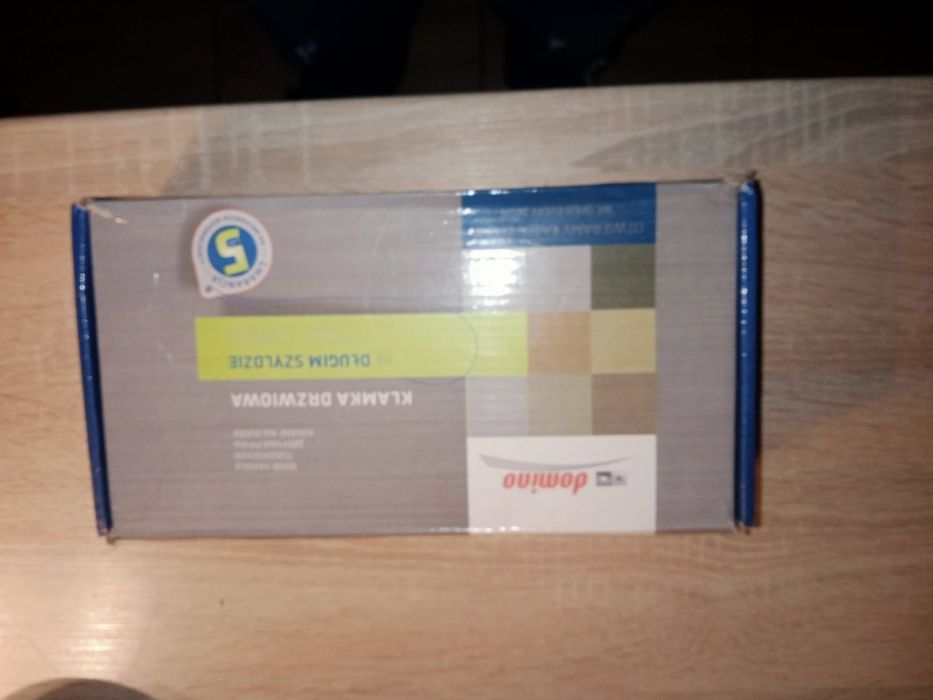 Klamka Drzwiowa na długim szyldzie