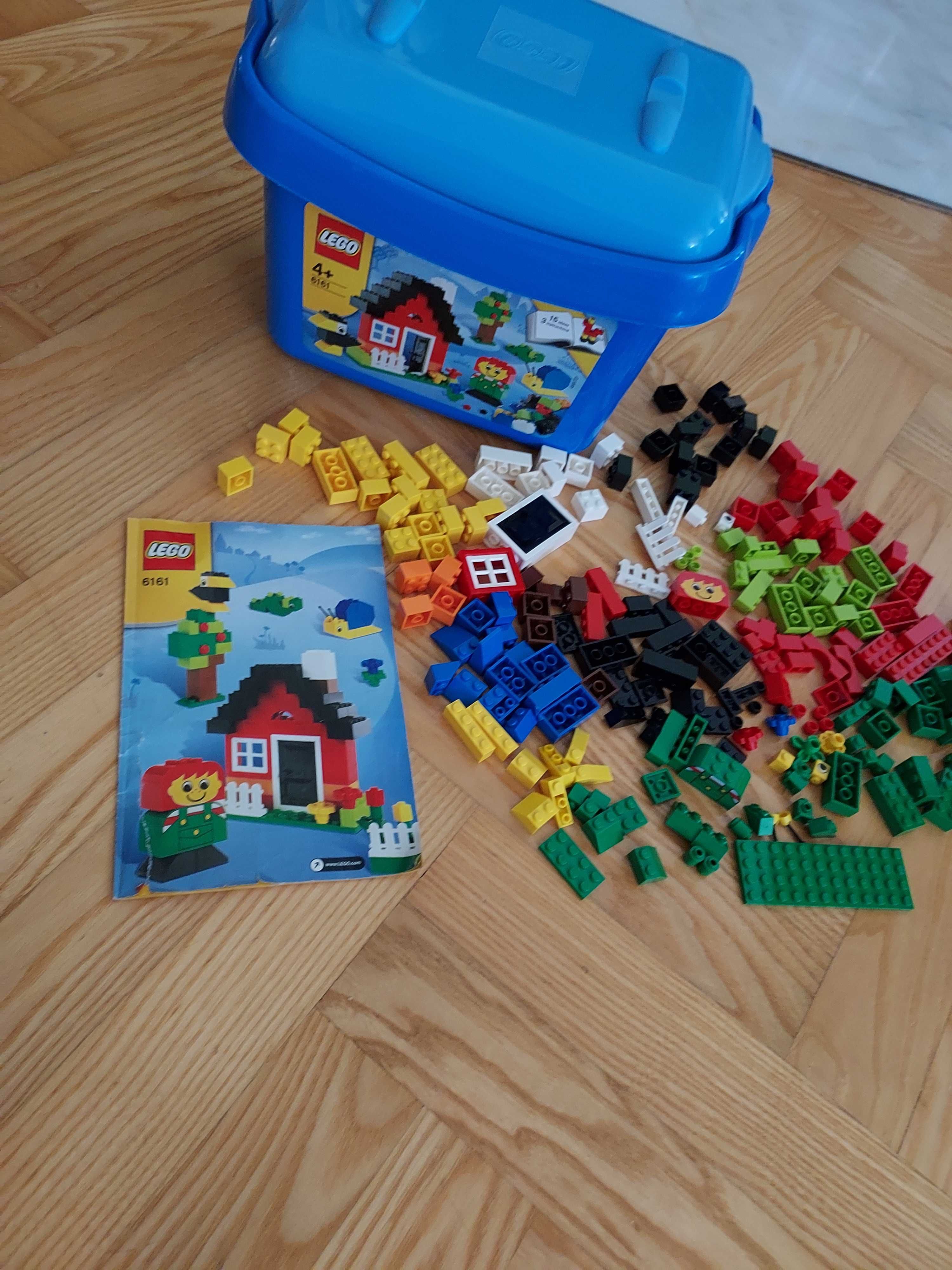 Zestaw lego w pudełku