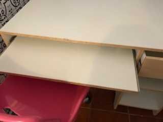Secretária, ikea