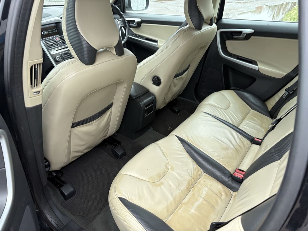 Житомир Volvo xc60 2011 дизель автомат 4*4 праве кермо Житомир джип