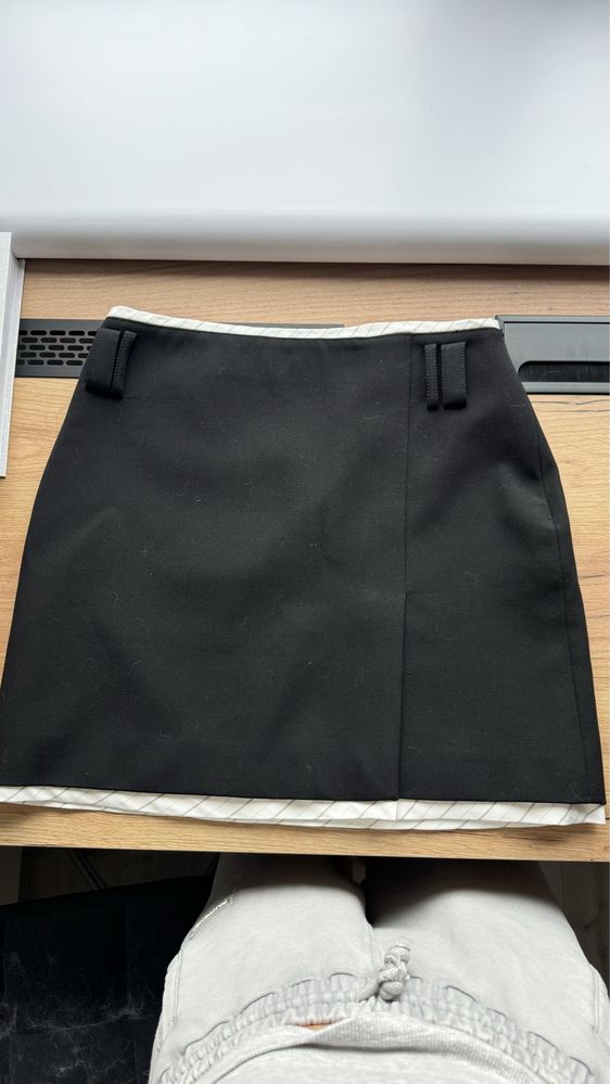 Спідниця від zara