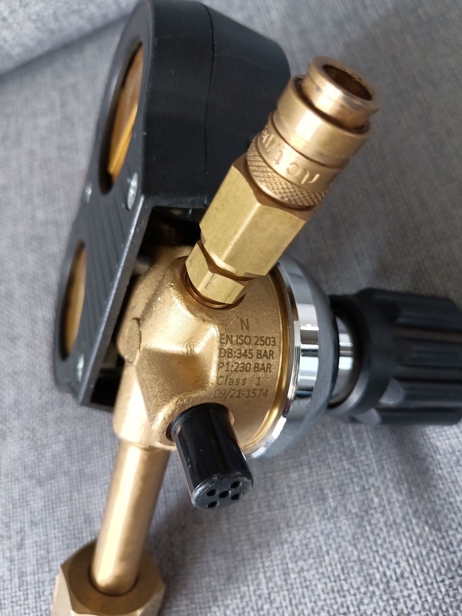 Reduktor butlowy Argon/CO2