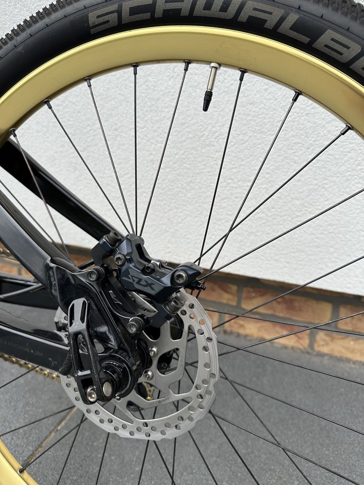 Trek Ticket S [Carbon,PikeDJ,Hope,Chromag,Burgtec]
