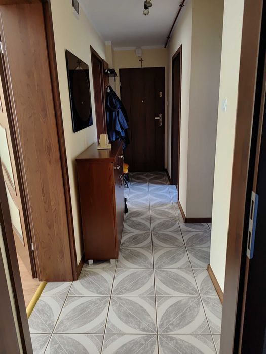 Mieszkanie 3 pokoje z balkonem, stan bardzo dobry, do zamieszkania