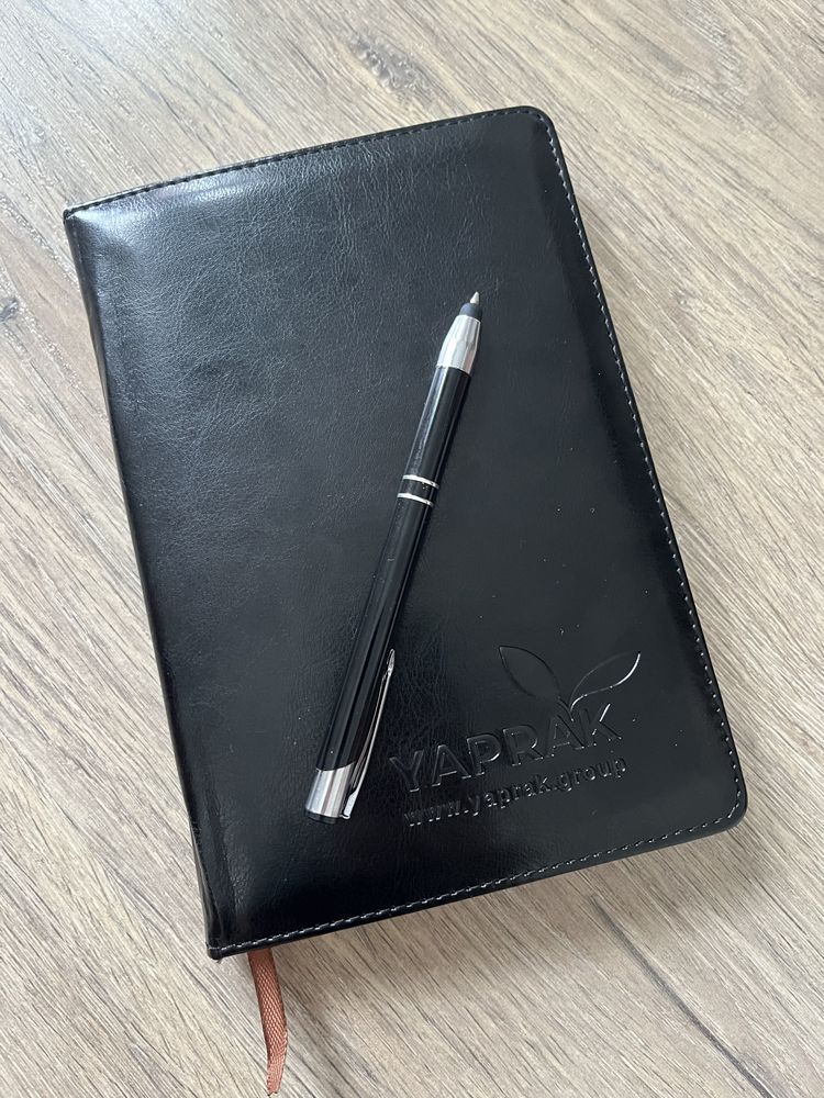 Записник з ручкою для бізнесу в подарунковій упаковці