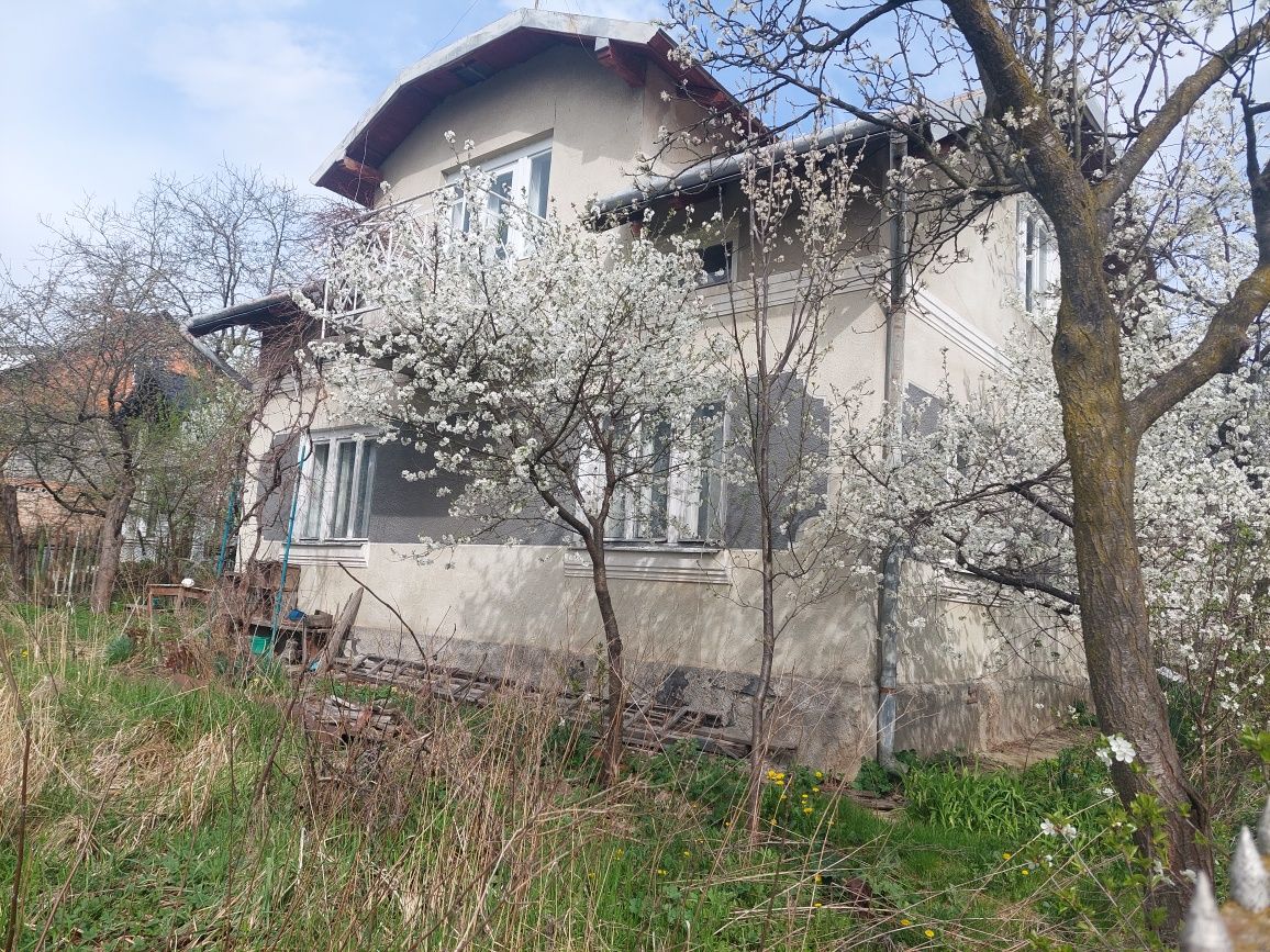 Продаж житлового будинку 110м2 вул. Карпенка Карого м. Дрогобич