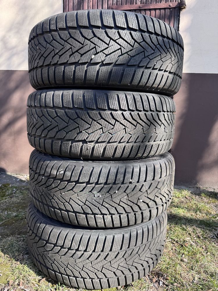 Koła Audi A6 C7 A7 255/40/19 100V Uniroyal Winter Expert 9mm jak nowe