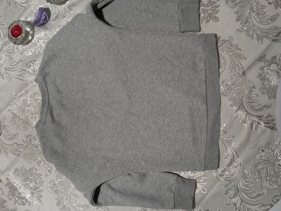 Bluza dziewczęca rozm. 140,9lat