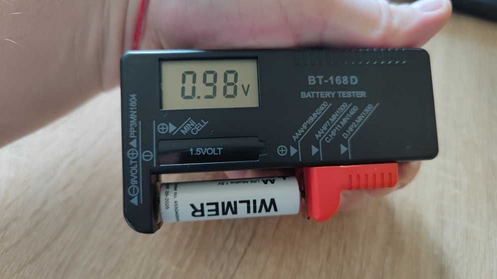 Medidor de pilhas, digital (Novo)