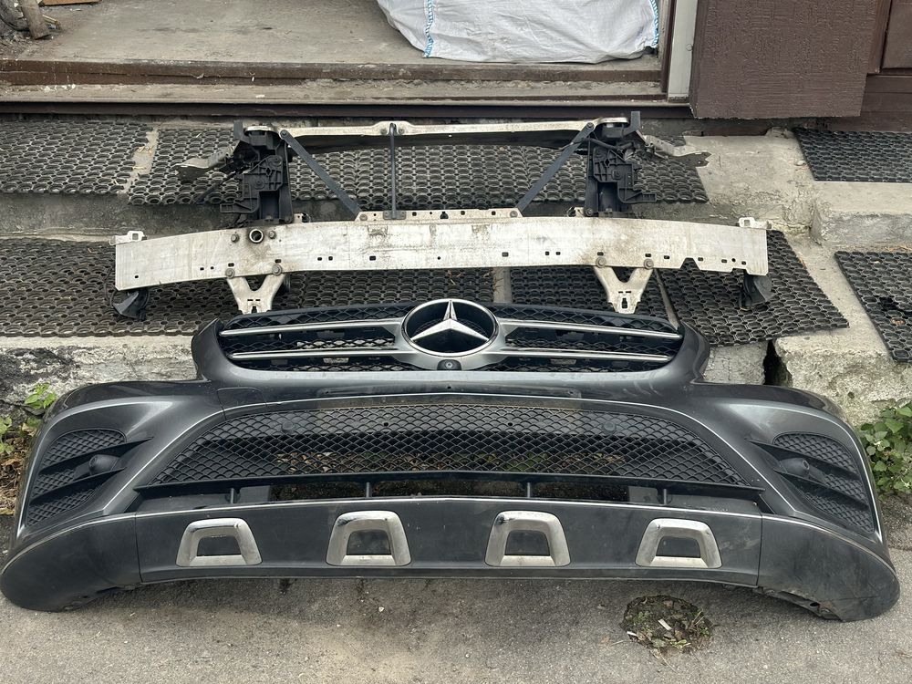 Бампера AMG передний задний Mercedes GLC 253