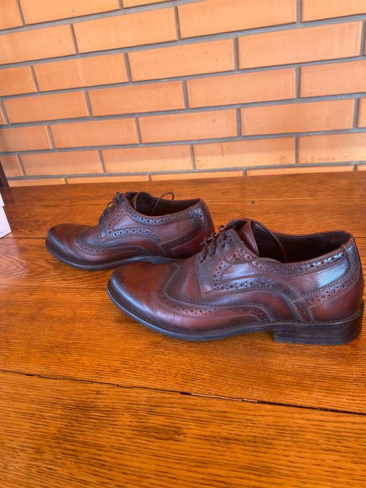 Туфлі кожені в гарному стані
