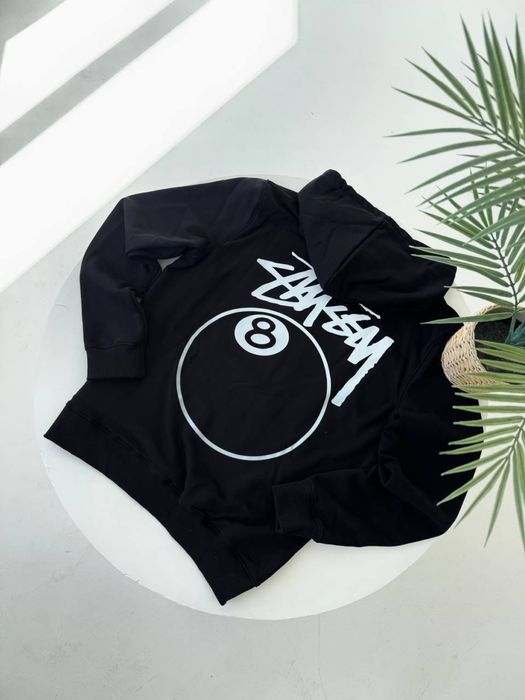 Чорне худі Stussy 8 ball/ біла кофта стуссі / светр стюссі з лого