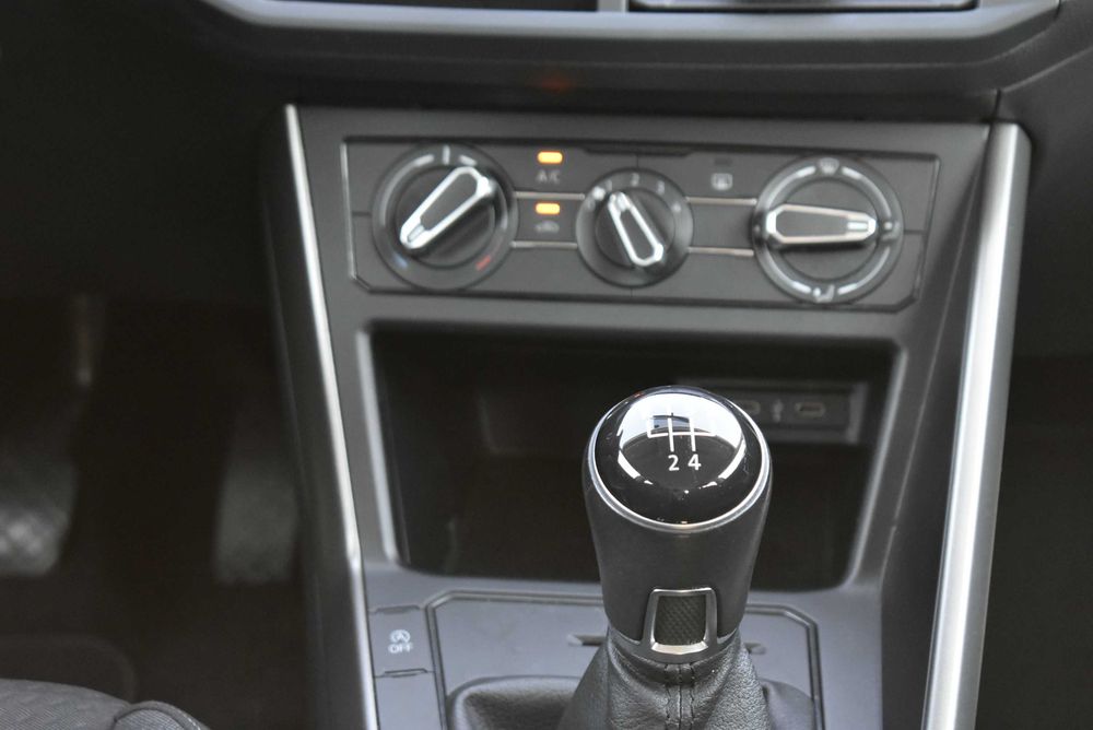 Viatura VW Polo e excelente estado de uso