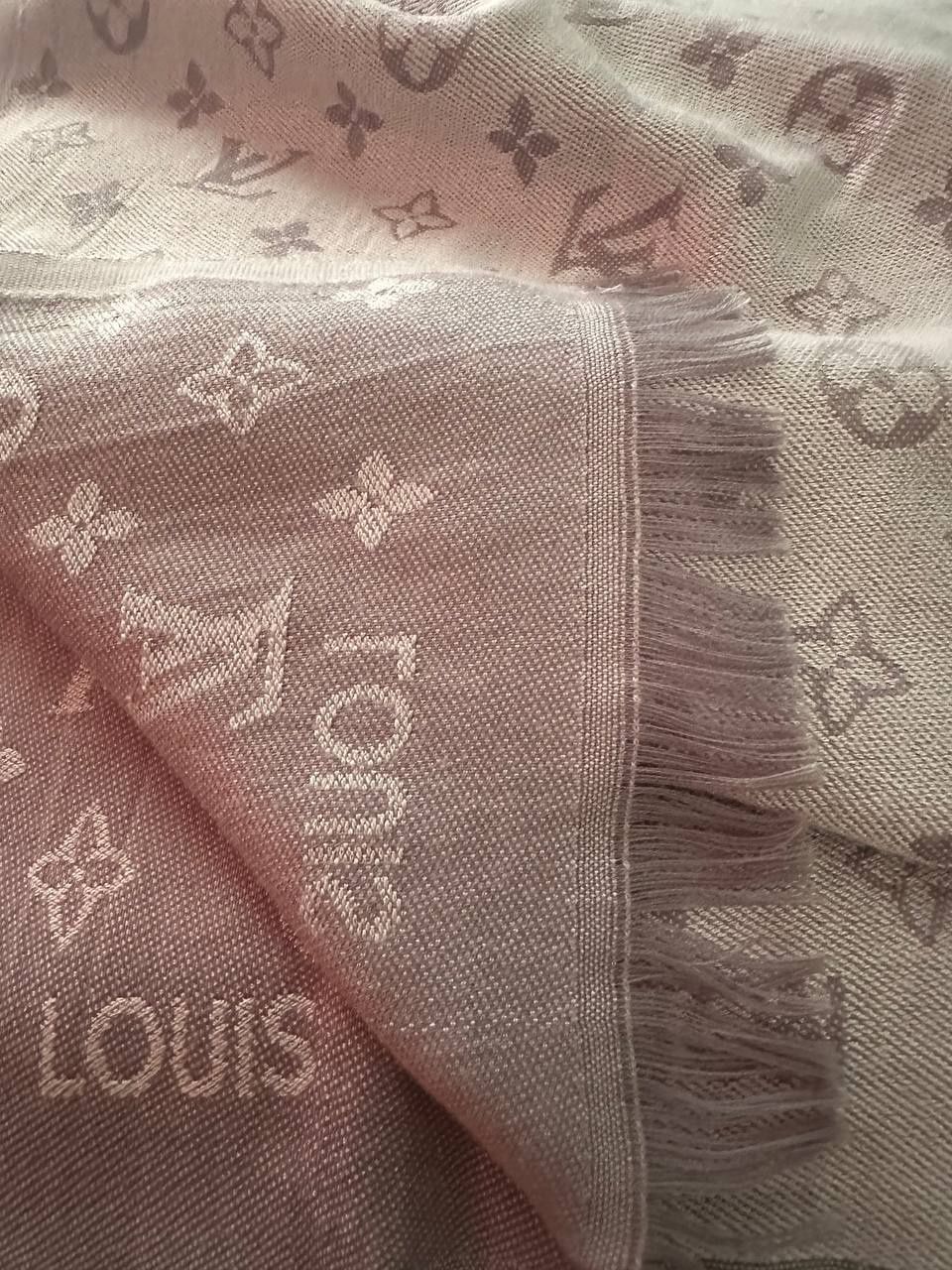 Шарф/палантин Louis Vuitton