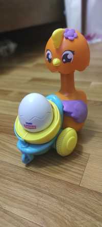 Дитяча іграшка Tomy Квочка і курча