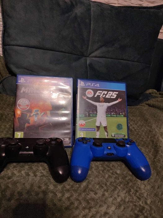 PS4 slim +2 pady + 2 gry