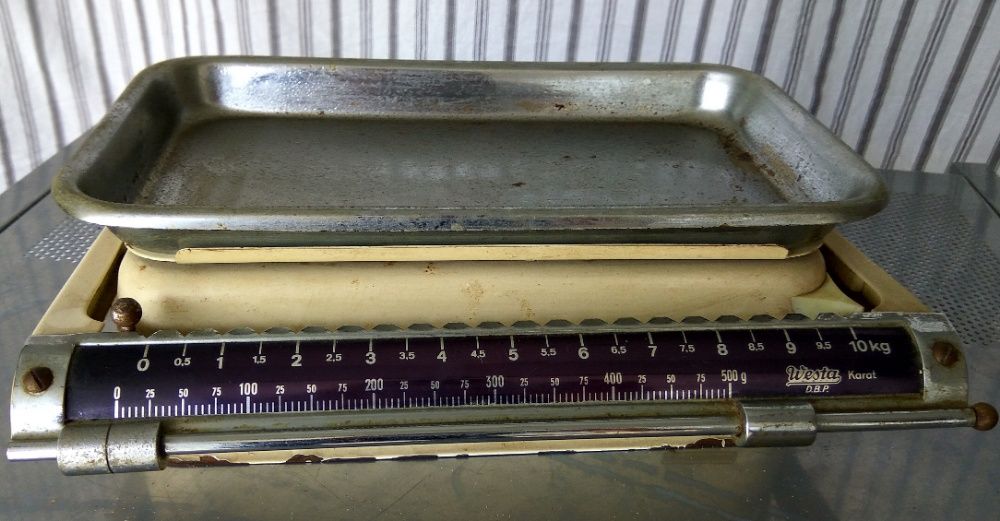 Balança vintage dos anos 50