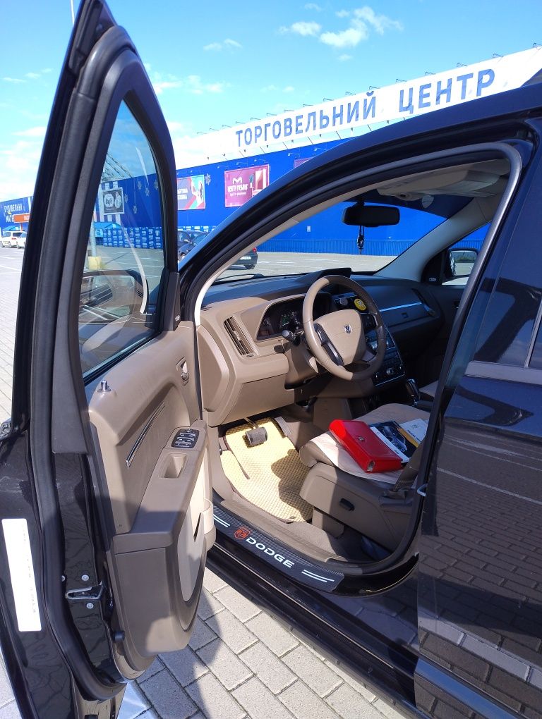 Продам Dodge Journey 2009року в чудовому стані.Надійний і комфортний а