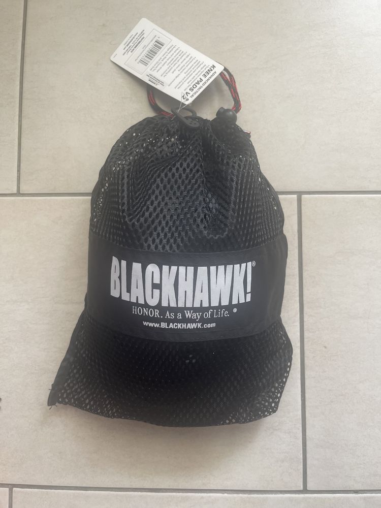 Продам Наколінники і налокітники Blackhawk