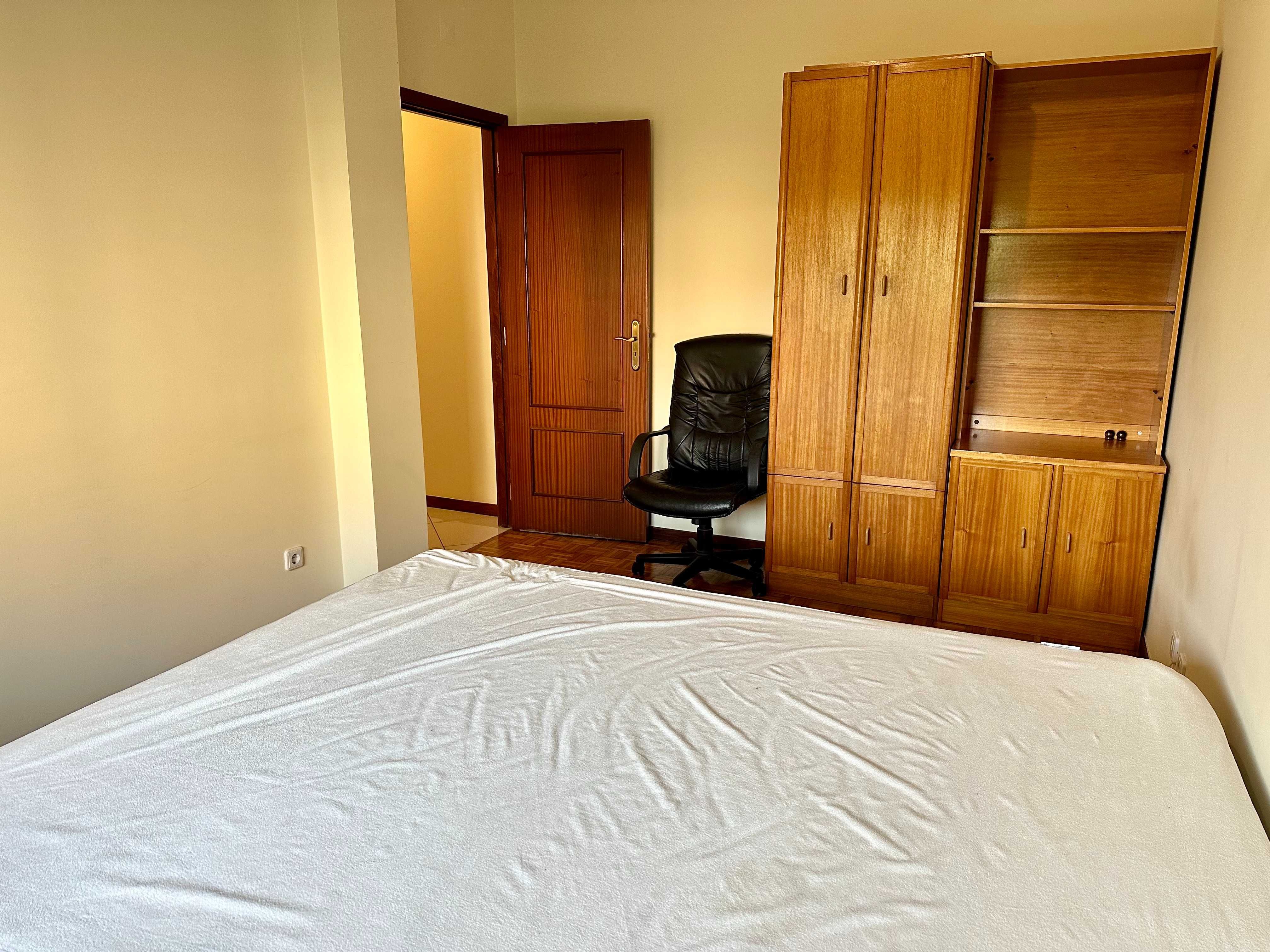 Quarto para arrendamento