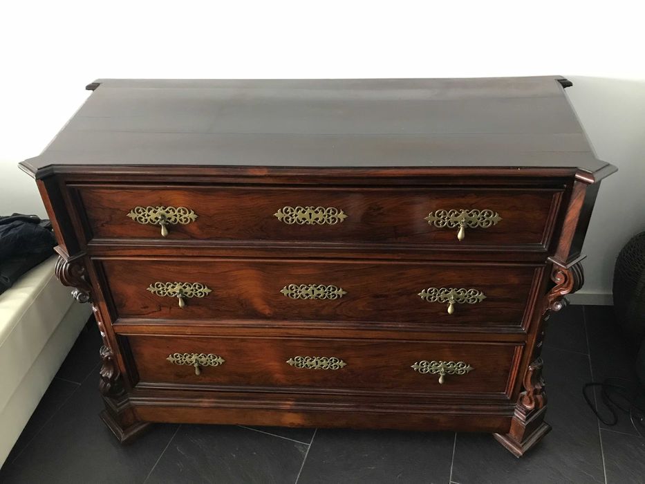 Imponente Cómoda Francesa sec XVII/XVIII