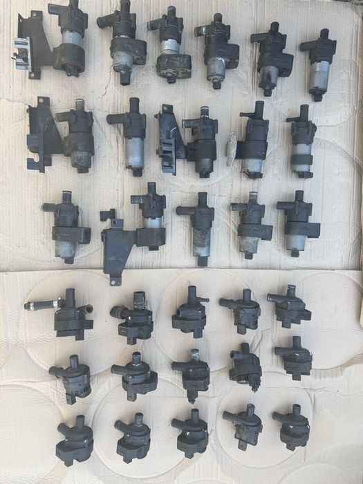 Насос рецеркуляції антифризу для Mercedes-Benz VITO W638-639