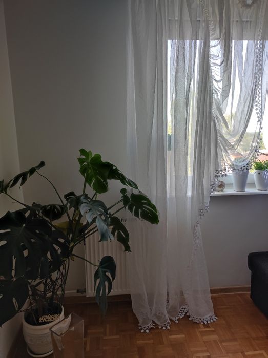 Firana 2.45 dł.na okno 3m.w dwóch częściach,zazdrostki do kuchni,