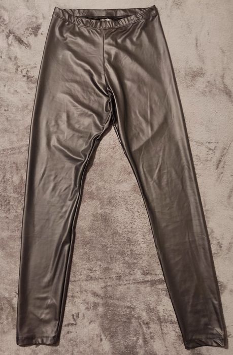 Leggins de pele sintética preta