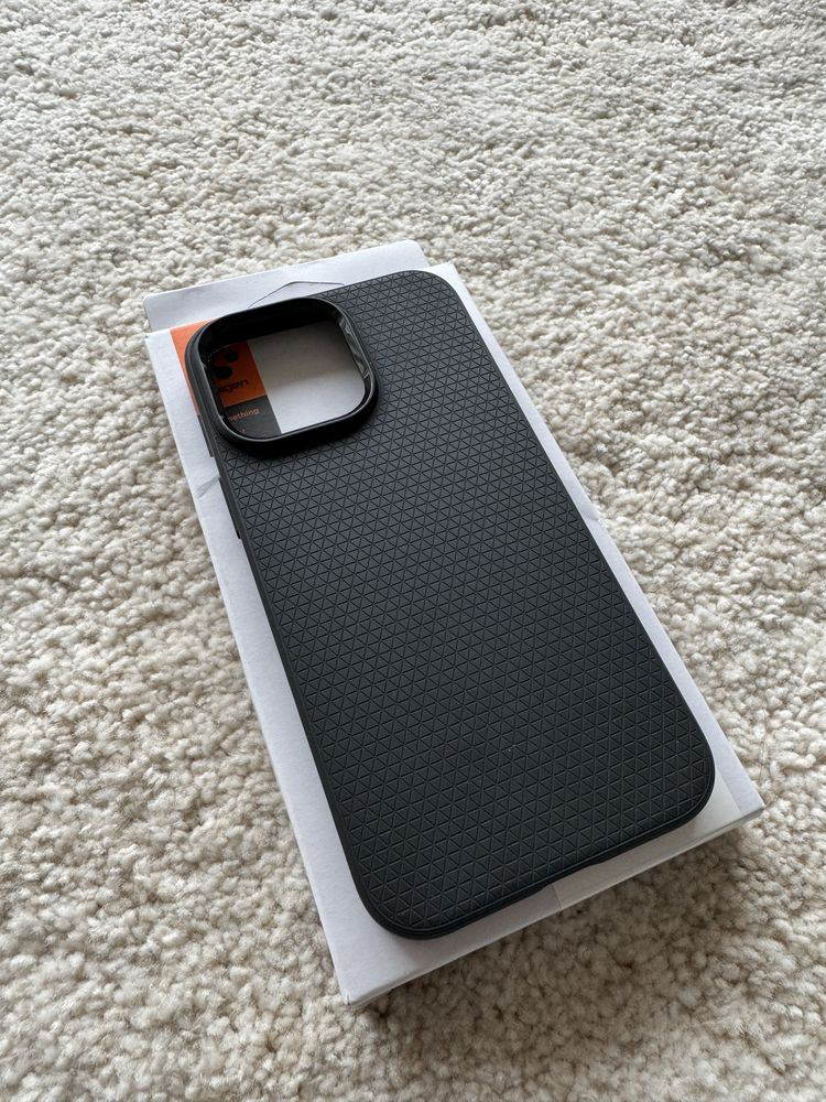 Capa  iPhone 14 Pro Max Spigen