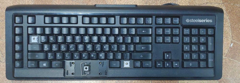 Клавиатура Steelseries Apex M800 USB Black на деталі не робоча