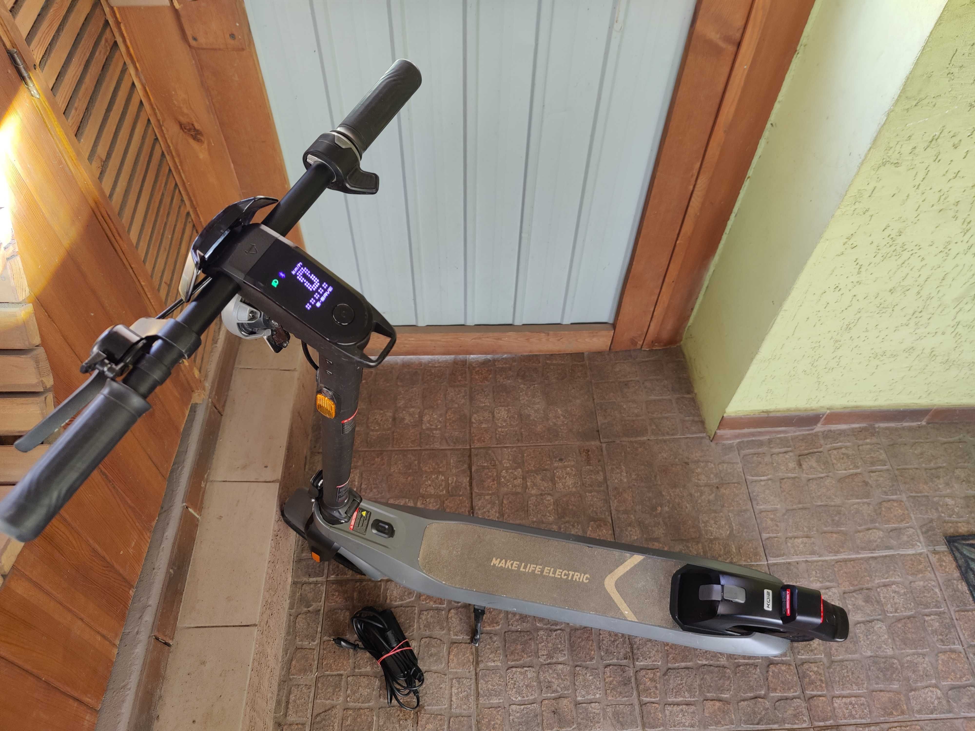 Электросамокат NIU Kick Scooter KQi2 Pro