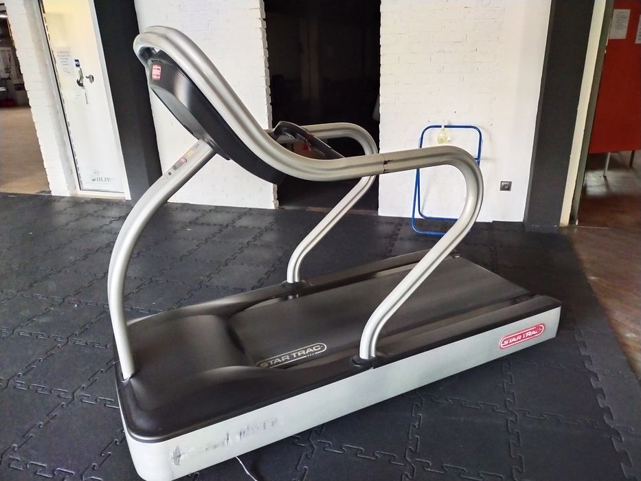 Bieżnia Startrac profesjonalna.