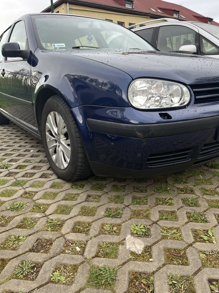 Niezawodny Golf 4